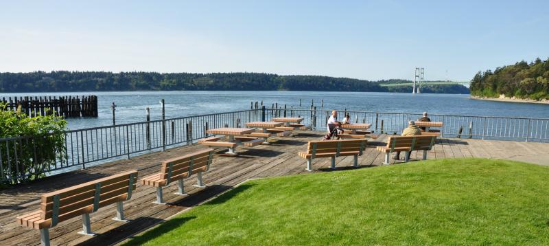 Benches and boardwalk at Titlow Beach in Tacoma